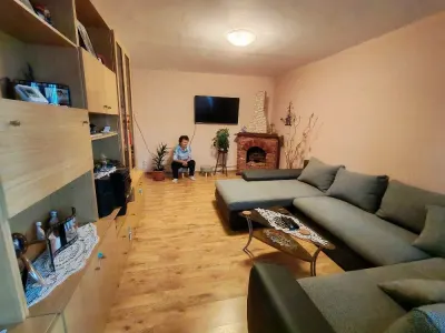 Decomandat cu 2 bai si 2 balcoane - foto 10