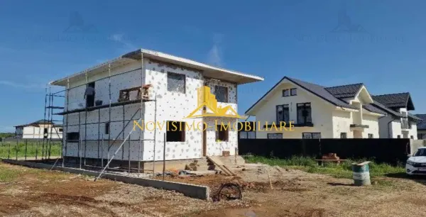 Casă 5 camere Păulești - poza 1