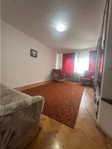 Decomandat la etajul 2 cu garaj in Bucovina bloc izolat - foto 11
