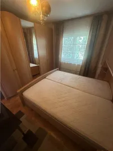 Decomandat la etajul 2 cu garaj in Bucovina bloc izolat - foto 16