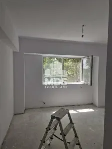 Decomandat etaj 3 cu 2 bai, garaj inclus in pret - Timisoara