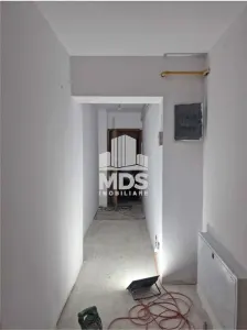 Decomandat etaj 3 cu 2 bai, garaj inclus in pret - foto 7
