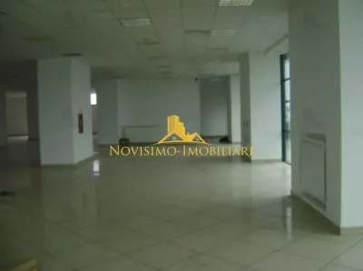 NOVISIMO-IMOBILIARE: SPATIU - foto 3