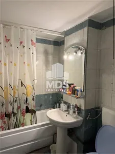 Decomandat cu 2 bai in Lipovei la parter - foto 5