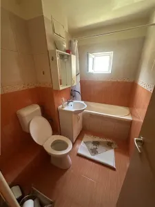 Etaj 3 cu 2 bai si 2 balcoane linga Piata Verde - foto 12