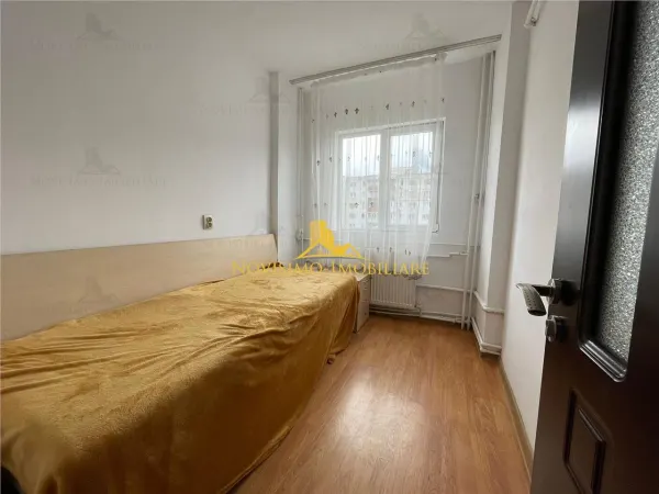 Apartament 3 camere Ploiești - poza 18