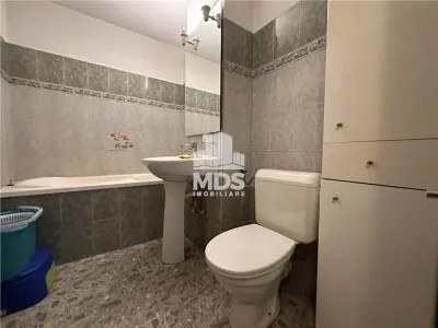 Etaj 3, 65 mp cu 2 balcoane in Odobescu - foto 3