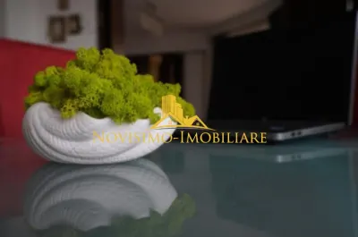 NOVISIMO-IMOBILIARE: APARTAMENT CU DOUA CAM. + TERASA CU GRATAR , ULTRACENTRAL - foto 9