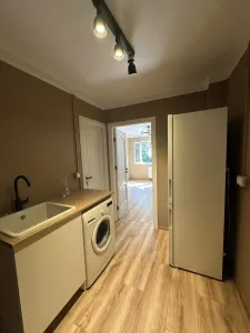 Amenajat recent la etaj 2 in bloc anvelopat, Complexul Studentesc! - foto 1