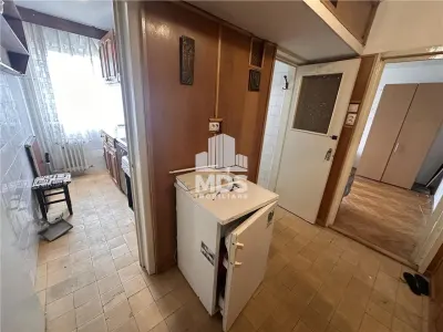 2 camere etaj 3 aproape de Colegiul Banatean - foto 11