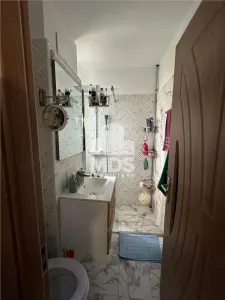 Mobilat si utilat, etaj intermediar, aproape de Mall - foto 7