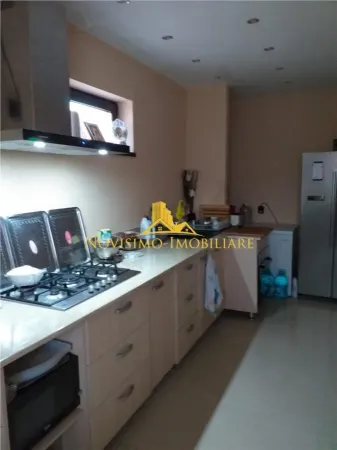 Casă 6 camere Ploiești - poza 8