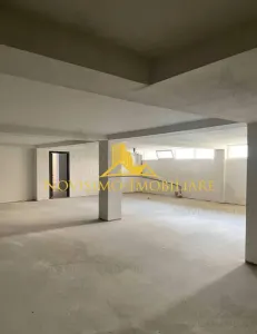 NOVISIMO-IMOBILIARE: SPATIU DE INCHIRIAT IN ZONA 9 MAI - Ploiesti