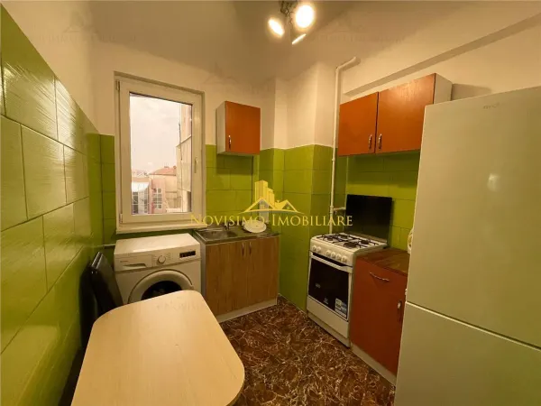 Apartament 2 camere Ploiești - poza 11