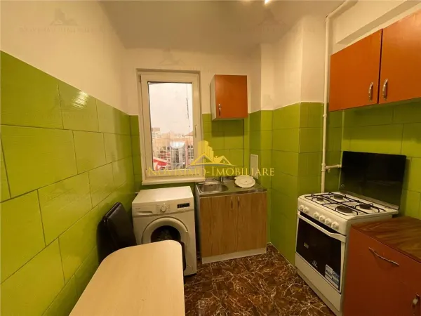 Apartament 2 camere Ploiești - poza 12