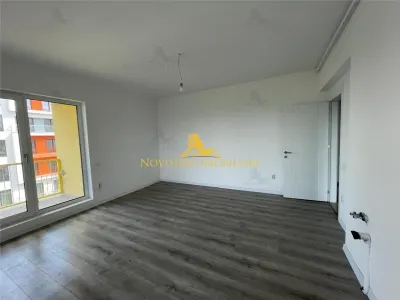 APARTAMENT CU 3 CAMERE IN ZONA SEMICENTRALA - foto 5
