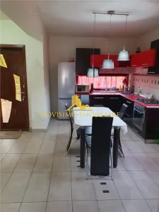 NOVISIMO-IMOBILIARE: VILA DE INCHIRIAT IN ZONA BUCOV - foto 7