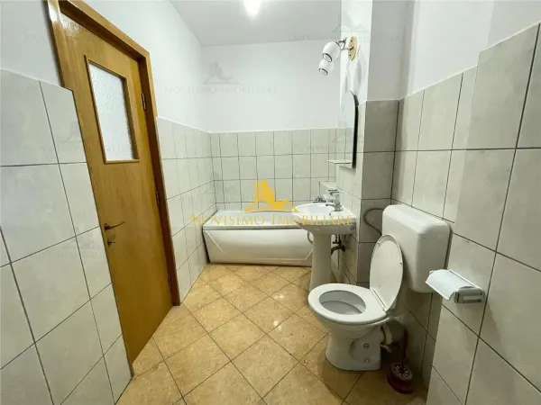 Apartament 3 camere Ploiești - poza 24