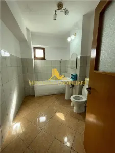 NOVISIMO-IMOBILIARE: AP. CU 3 CAM. SI DOUA BAI IN ZONA CANTACUZINO - foto 7