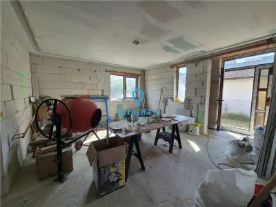 Casa , la rosu, 165000 euro - foto 8