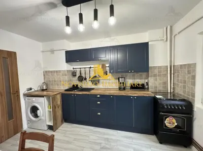 NOVISIMO-IMOBILIARE: APARTAMENT CU DOUA CAM. DE INCHIRIAT IN ZONA CENTRALA - foto 1