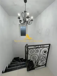 NOVISIMO-IMOBILIARE: VILA IN ZONA VALEA CALUGAREASCA - foto 34