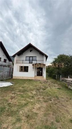 Casă 4 camere Baia Mare - poza 1