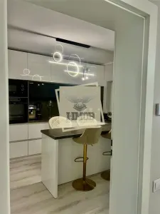 Casa moderna cu 4 camere 2 bai in Cristian - foto 4