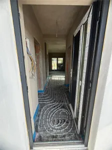 DUPLEX-FOARTE SPATIOS-TEREN GENEROS - COMPARIMENTARE EXCELENTA - foto 3