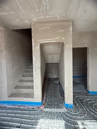 Casă 4 camere Moșnița Veche - poza 4