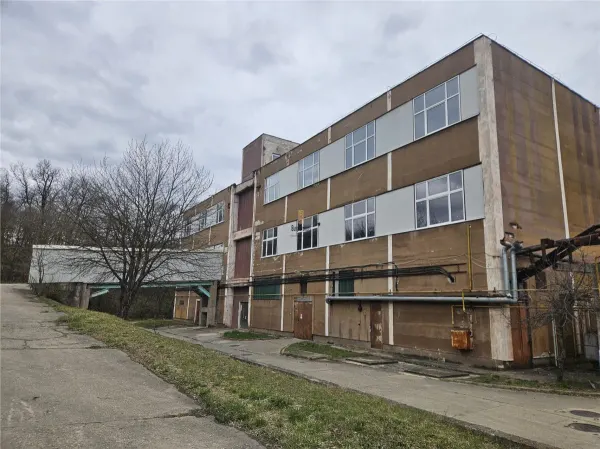 Spațiu industrial Orastie - poza 1