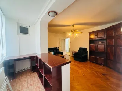 Apartament cu 2 camere de inchiriat ultracentral zona Bizo - foto 2