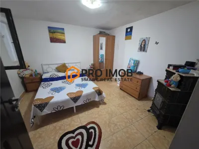 Casa tip parter zona Jorasti - foto 2