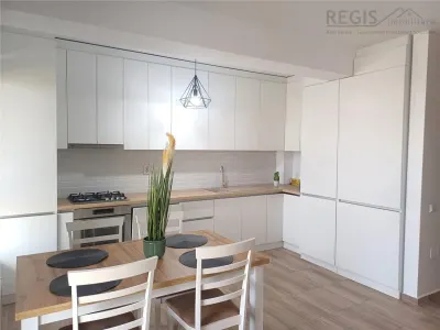 Studio zona Coresi | Parcare | Boxa - foto 1