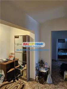 Vanzare apartament 3 camere decomandat Targoviste Central - foto 9