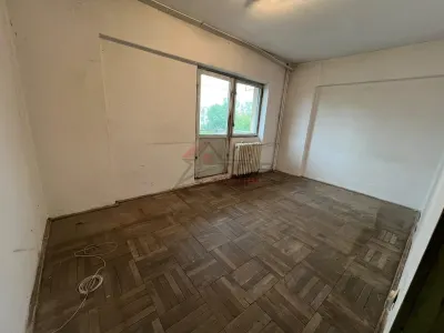 Vanzare apartament 3 camere 2 bai - bloc din 1986 - foto 6