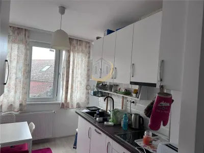 Vânzare apartament 2 camere aproape de UMF - foto 11