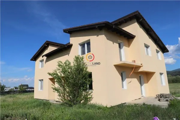 Casă 8 camere Cristian - poza 3