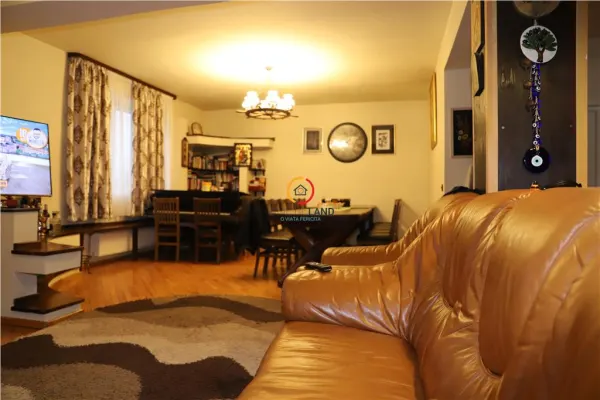 Casă 5 camere Cristian - poza 26
