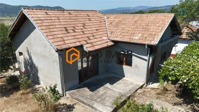 Casa tip parter zona Berca - Valea Nucului