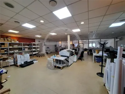 Spatiu pentru birouri, 190 mp utili, situat in Baciu! - foto 5