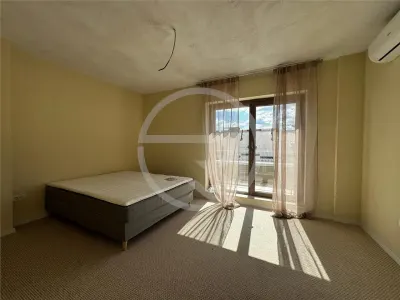 Apartament Tip Penthause 3 camere,103 mp + 2 terase ,situat pe strada Borhanciului! - foto 13