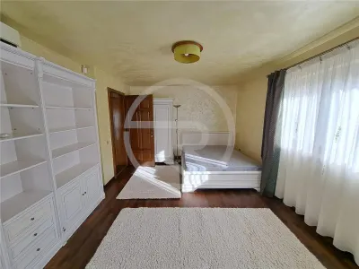 Casa Individuala, Ultrafinisata, situata in cartierul Faget! - foto 9