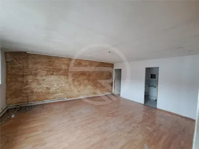 Hala de 400 mp utili, situata in Jucu de Mijloc! - foto 6