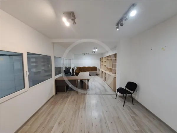 Spațiu comercial Luna de Sus - poza 6