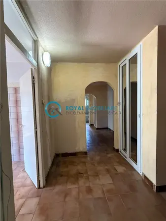 Apartament 3 camere Ploiești - poza 12