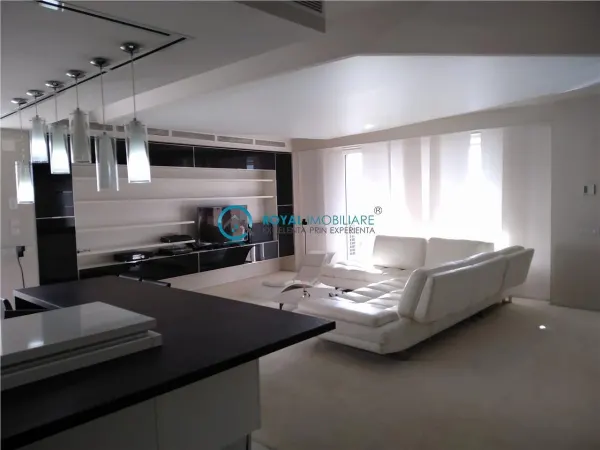 Apartament 3 camere Ploiești - poza 1