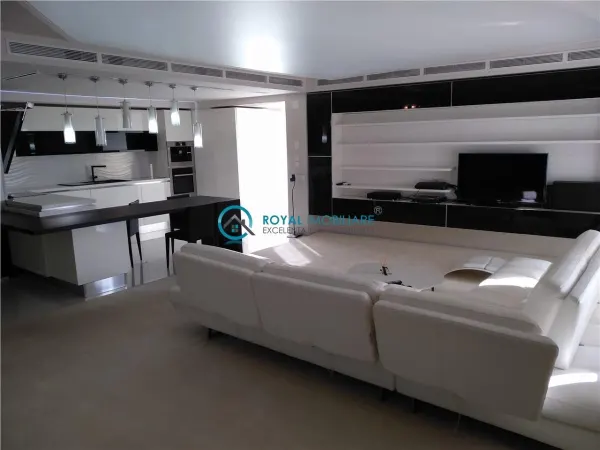 Apartament 3 camere Ploiești - poza 2