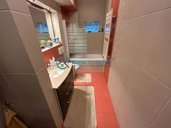 Apartament 3 camere Ploiești - poza 18
