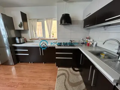 Royal Imobiliare - Vanzare Apartament zona Democratiei - foto 7